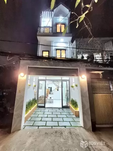 Huỳnh Tấn Phát - HXH thông - Quận 7 - 3 tầng - 61m2 - Nhà đẹp ở ngay - 7.49 Tỷ