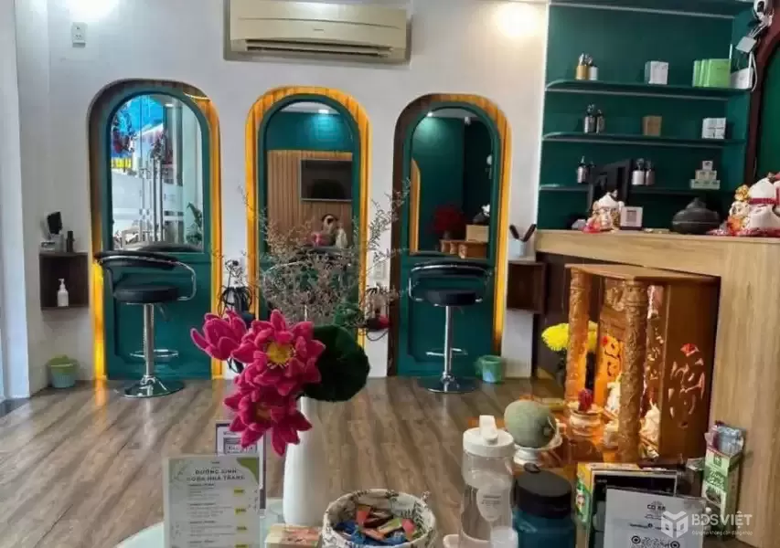 Nhà 6 Tầng MT Trần Bình Trọng – Có Thang Máy – 15.5 Tỷ