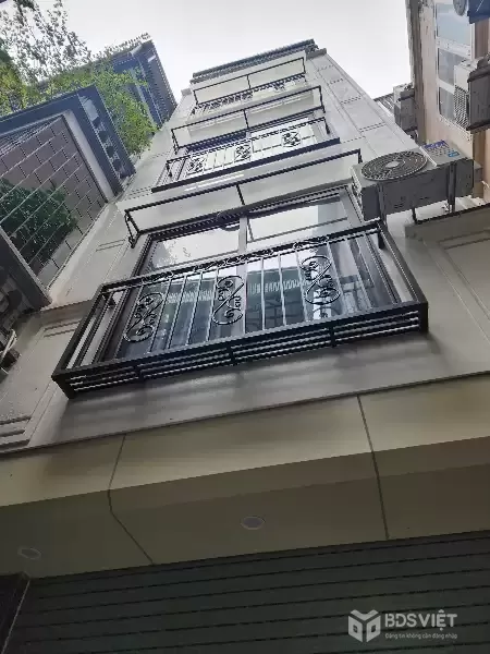 Bán Nhà Dương Văn Bé 37m2. 5 tầng. mặt tiền 3.5m. giá 11 tỷ Hai Bà Trưng Hà Nội