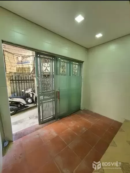 Bán Nhà Kim Ngưu 30m2. 4 tầng. mặt tiền 4.1m. giá 7.4 Tỷ Hai Bà Trưng Hà Nội