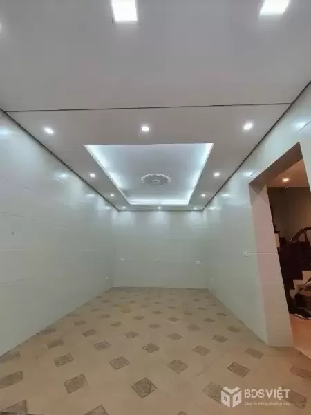 Bán Nhà Kim Ngưu 30m2. 4 tầng. mặt tiền 4.1m. giá 7.4 Tỷ Hai Bà Trưng Hà Nội