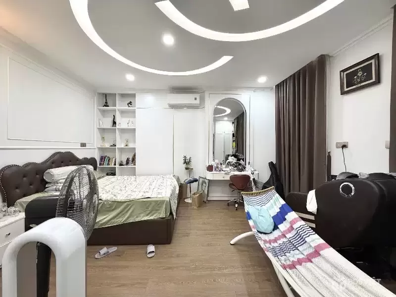 TÒA CHDV 8 TẦNG – LÔ GÓC – THANG MÁY – NGAY TRẦN BÌNH TRỌNG, P5 BÌNH THẠNH