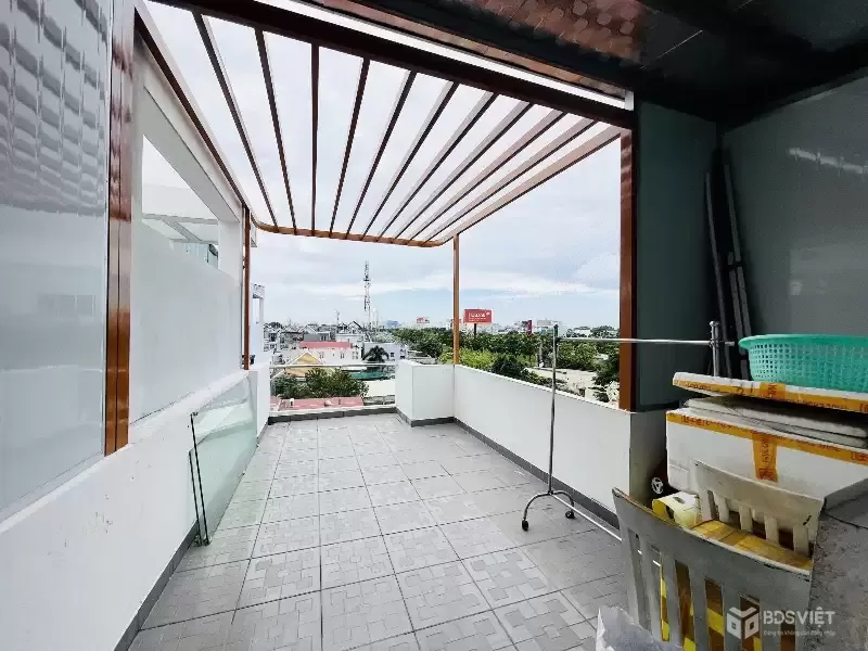 SIÊU PHẨM 4 TẦNG NGAY CHỢ HIỆP BÌNH – Ô TÔ NGỦ TRONG NHÀ – CHỈ HƠN 7 TỶ