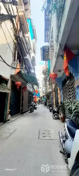 Bán Nhà Trường Chinh 32/36m2. 5 tầng. mặt tiền 5m. giá 9.18 tỷ Đống Đa Hà Nội