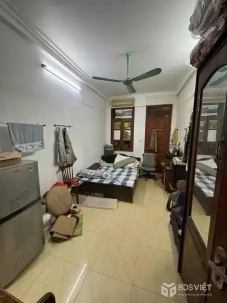 Bán Nhà  Hoàng Hoa Thám 26m2.  4 tầng. mặt tiền 3.1m. giá 6.988 Tỷ Ba Đình Hà Nội