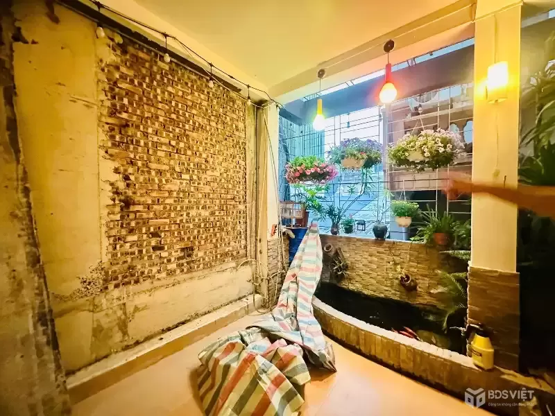 Bán Nhà Phúc Xá 24/43m2  5 tầng. mặt tiền 10m. giá 7.9 Tỷ Ba Đình Hà Nội