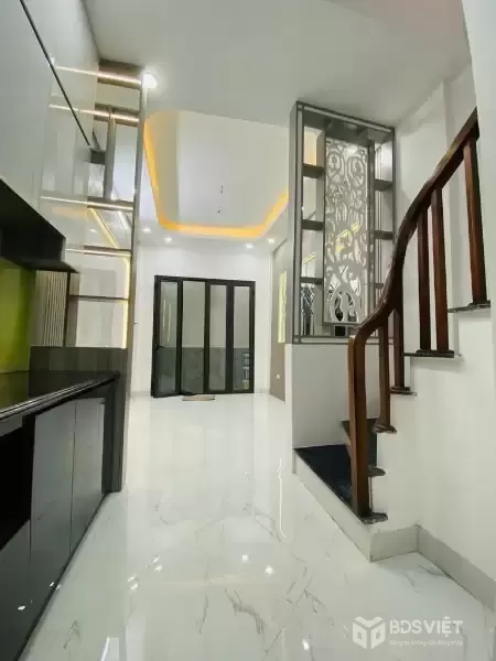 CHỦ NHÀ CẦN BÁN GẤP CĂN 55M2 , CHUYỂN VỀ NƠI KHÁC SINH SỐNG , NHÀ BÁN TẠI YÊN HÒA , CẦU GIẤY .