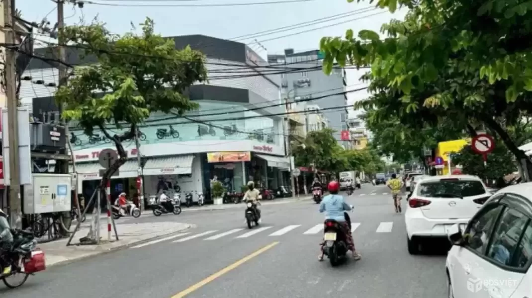 ♥ MT Ông Ích Khiêm gần Nguyễn Văn Linh, 116m2, ngang 6.7m, 3 tầng