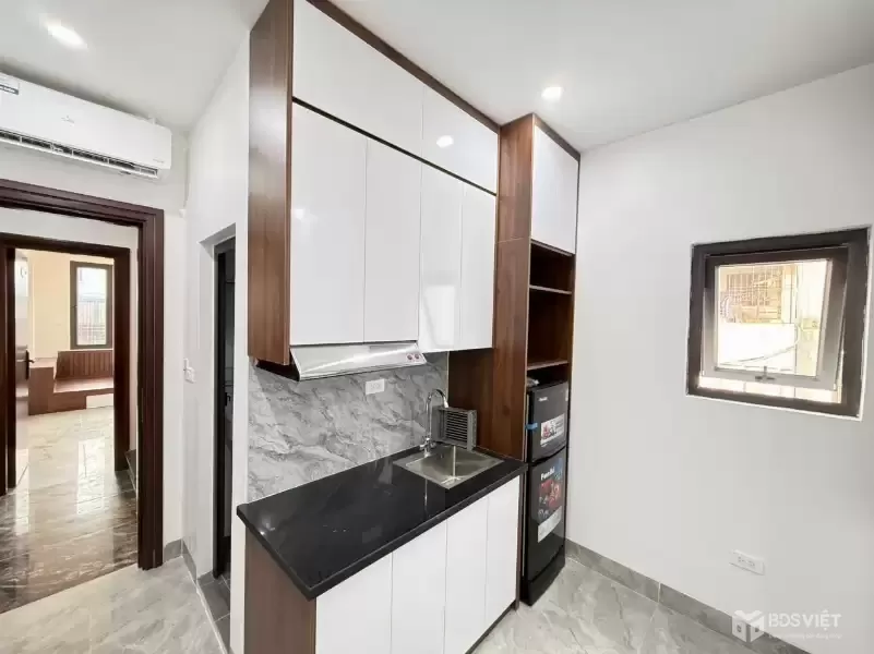 Bán Nhà Trung Tả 70m2.  6 tầng. mặt tiền 6.6m. giá 15.9 tỷ Đống Đa Hà Nội