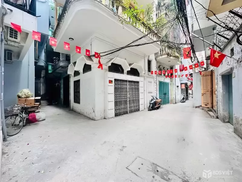 Bán Nhà Chợ Khâm Thiên 57m2. 6 tầng. mặt tiền 3.7m. giá 15.7 tỷ Đống Đa Hà Nội