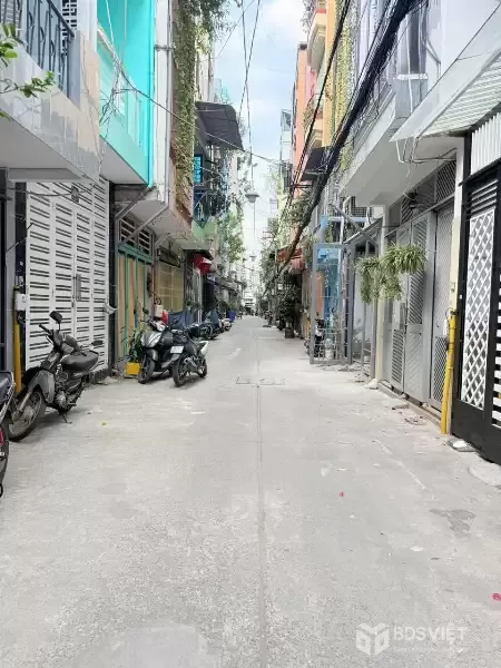 Ngộp NH - Hẻm 6M - Nguyễn Đình Chiểu - Quận 3 - 5 tầng BTCT - 5PN - Giá