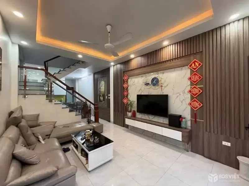 BÁN NHÀ HOÀNG HOA THÁM , GẦN HỒ TÂY , GẦN HỒ TRÚC BẠCH