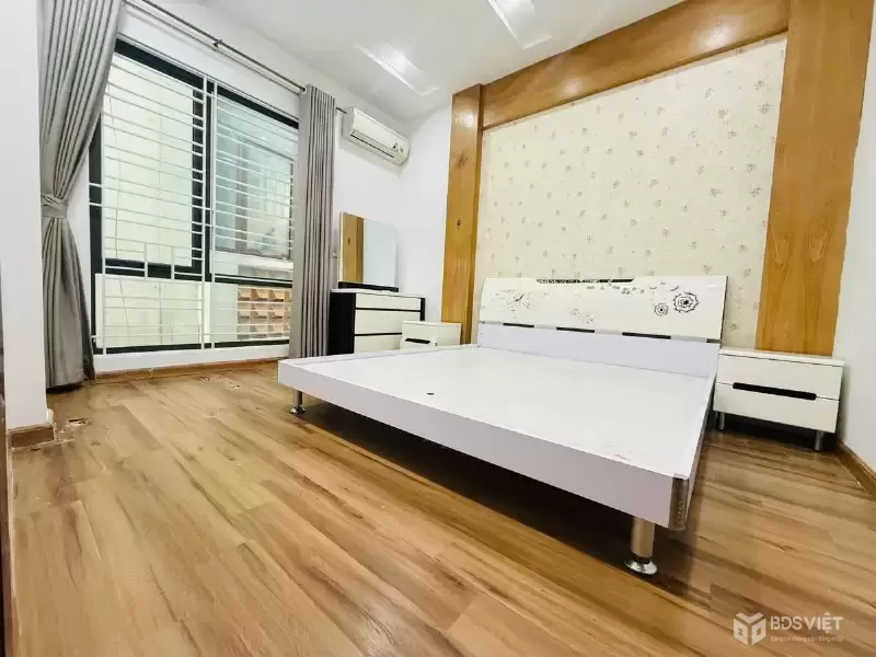 Bán Nhà Hồ Đắc Di 39m2. 6 tầng. mặt tiền 5.3m. giá 12.6 Tỷ Đống Đa Hà Nội