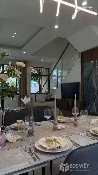 NHÀ PHỐ 80M2 - MẶT TIỀN DT826 - NHỈNH 4 TỶ - 20 ĐẾN PHÚT PHÚ MỸ HƯNG - 1 TRỆT 2 LẦU