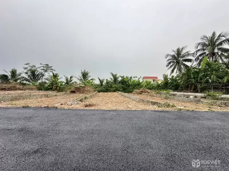 98M² THÙ DU – MINH TÂN – NGÕ NHỰA 4M ÁP PHAN – GIÁ 9XX TRIỆU – ĐÓN SÓNG GA TÀU  ZALO 0567 222 555