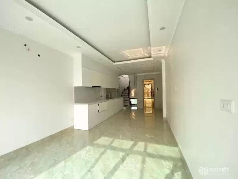 trần quốc vượng 48m x7 tầng thang máy 15,5 tỷ ngõ thông,rộng,gần phố,gần ô tô