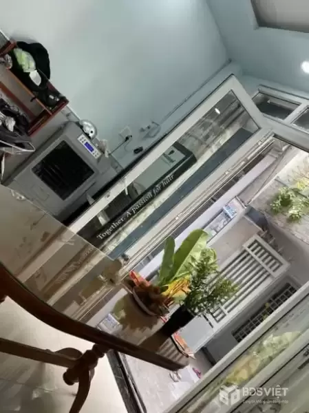 Nhà Đường Kênh Tân Hóa Quận Tân Phú Phường Phú Trung Cũ.