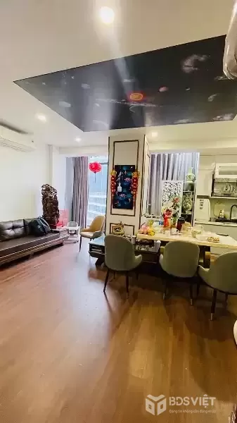 bán căn hộ chung cư cầu giấy 90m 2 ngủ 2 wc giá 7,98 tỷ ô tô đỗ chân tòa