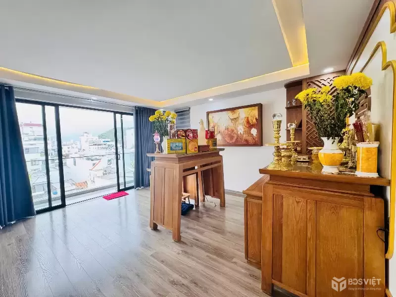 Bán gấp nhà mặt tiền Phạm Ngọc Thạch, Nha Trang - 7 Tầng Thang Máy - Cách biển 300m