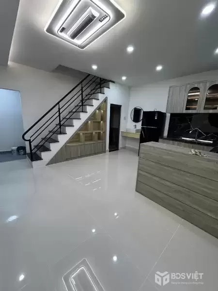 Nhà hẻm thông thoáng Thống Nhất - 1 trệt 1 lầu đúc - Full nội thất - Giá 2.9 tỷ