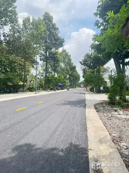 Đất Trung Tâm Thủ Dầu Một DT 5x30m,Giá 1 Tỷ 550Tr,Sổ Sẵn, Đường Xe Hơi