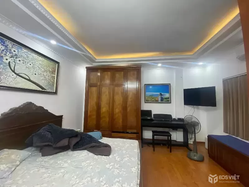 Bán Nhà Hoàng Hoa Thám 30m2. 5 tầng. mặt tiền 6m. giá 7.8 tỷ Ba Đình Hà Nội