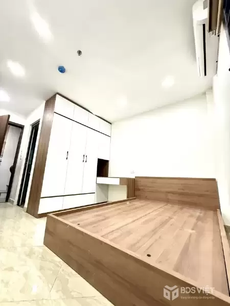 Bán Nhà Cát Linh 45m2. 7 tầng. mặt tiền 3.5m. giá 18.95 Tỷ Đống Đa Hà Nội