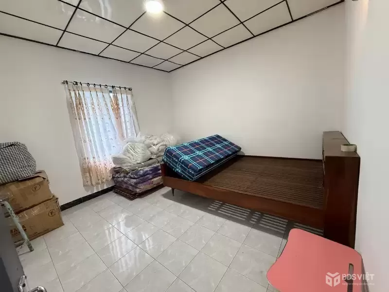 CHO THUÊ NHÀ 1 TRỆT NGAY CHƠ MÊ LINH. P 9. ĐÀ LAT