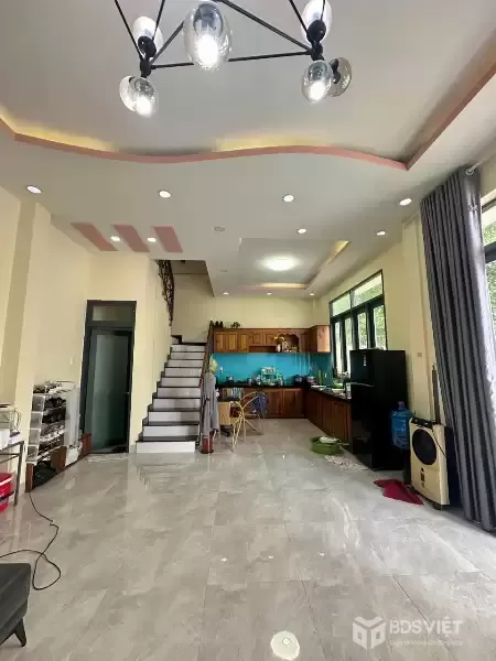 Nhà 3 tầng kiên cố gần KĐT Vĩnh Điềm Trung – sân đậu 2 ô tô