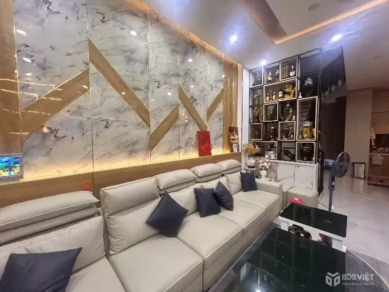 Bán nhà 3 tầng mặt tiền Thanh Lương 9, Hòa Xuân, đường 7m5, giá 9.3 tỷ