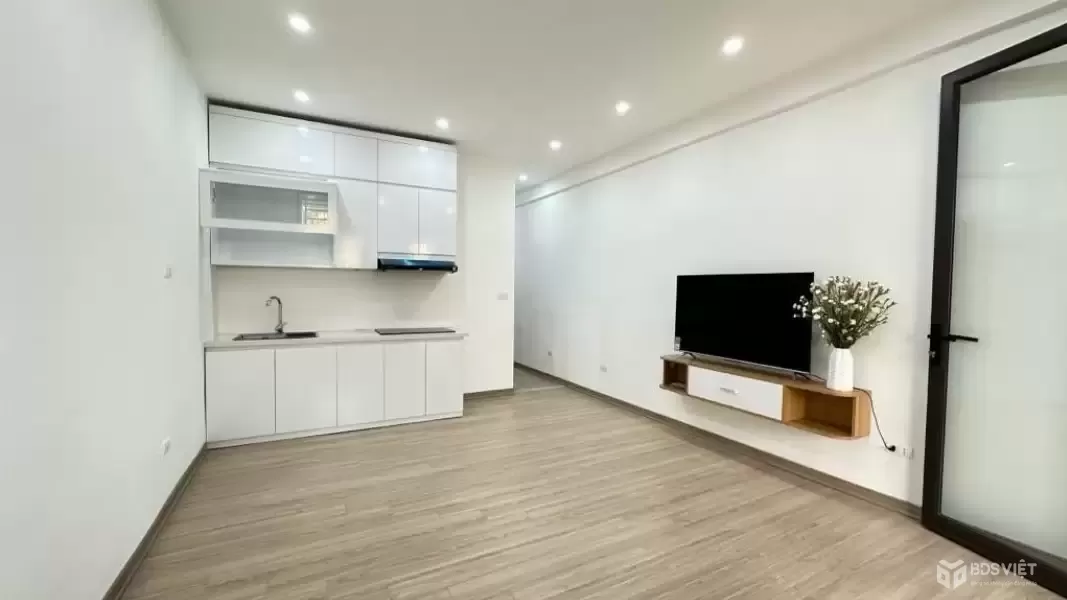 bán nhà tập thể đại học sư phạm trần quốc hoàn DT 65m giá 3,9 tỷ full nội thất