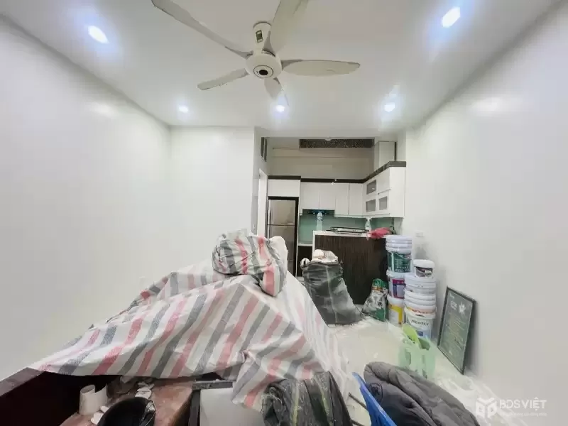 Bán Nhà Ngõ Gốc Đề 36m2. 5 tầng. mặt tiền 4m. giá đẹp 8.6 Tỷ Hai Bà Trưng Hà Nội