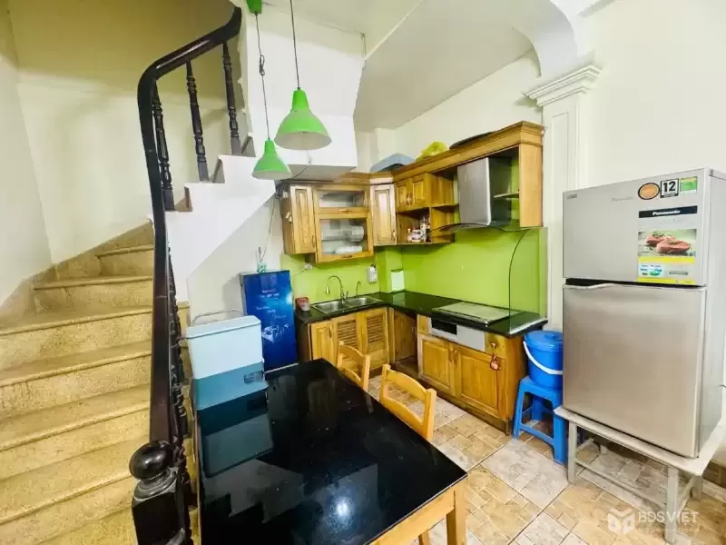 Bán Nhà Tân mai 26/30m2. 4 tầng. mặt tiền 3.8m giá chỉ 7.5 tỷ Hoàng Mai Hà Nội