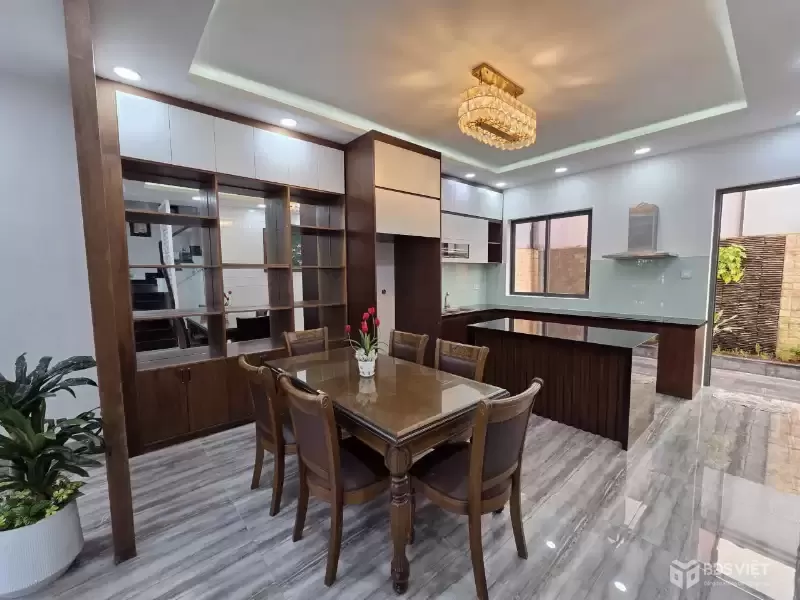 Bán nhà phố liền kề trệt 3 lầu giá cực tốt - khu compound bảo vệ 24\24 full nội thất.