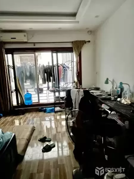 Bán Nhà Trần Đại Nghĩa 42m2. 6 tầng. mặt tiền 4.5m. giá  15.65 Tỷ Hai Bà Trưng Hà Nội