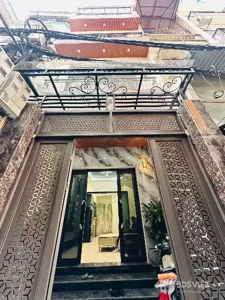 Bán nhà Trần Khát Chân 49m2. 4 tầng, mặt tiền 4m. giá 14.8 tỷ Hai Bà Trưng Hà Nội