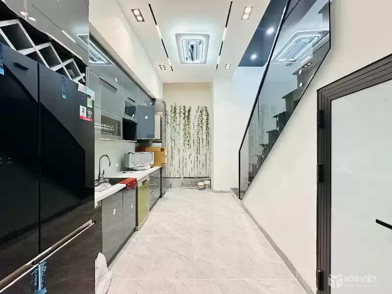 Bán nhà Trần Khát Chân 49m2. 4 tầng, mặt tiền 4m. giá 14.8 tỷ Hai Bà Trưng Hà Nội