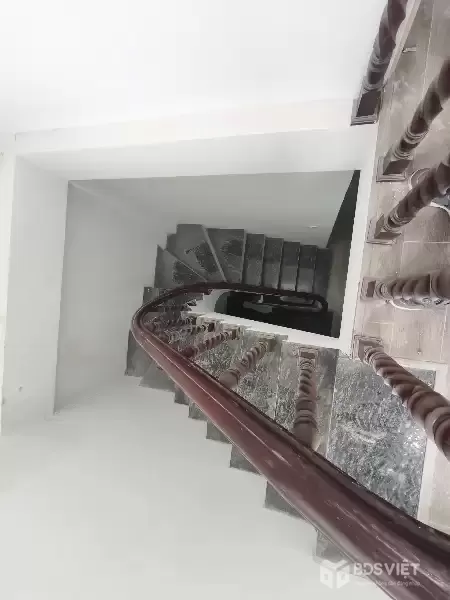 Bán Nhà Thái Hà 27/31m2.  4 tầng. mặt tiền 3m. giá 10.5 tỷ Đống Đa Hà Nội