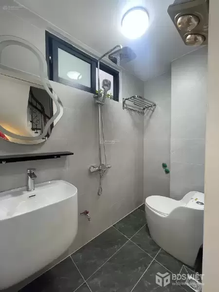 Bán nhà Thái Thịnh 36/62m32. 6 tầng. mặt tiền 3.6m. giá 19.5 tỷ Đống Đa Hà Nội