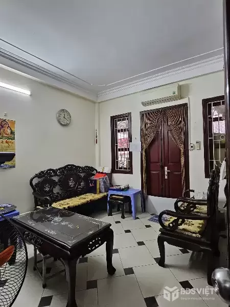 Bán Nhà Xã Đàn 27/31m2. 6 tầng. mặt tiền 3.9m. giá 8.6 tỷ Đống Đa Hà Nội