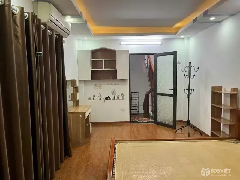 Bán Nhà Tam Trinh 33m2. 5 tầng. mặt tiền 4.1m. giá 7.1 Tỷ Hoàng Mai  Hà Nội