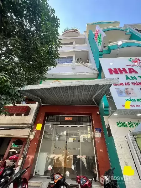 Cho thuê nhà mặt tiền Chu Văn An P. 26 Bình Thạnh 4x20m TL 2L 5PN 4WC giá 30 triệu/tháng

 
Cho thuê nhà mặt tiền Chu Văn An P. 26 Bình Thạnh 4x20m TL 2L 5PN 4WC giá 30 triệu/tháng

 
Cho thuê nhà mặt tiền Chu Văn An P. 26 Bình Thạnh 4x20m TL 2