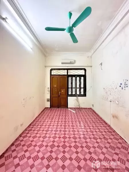 Bán Nhà  Thái Hà 59m2.  4 tầng, mặt tiền 3.2m. giá 15 Tỷ Đống Đa Hà Nội