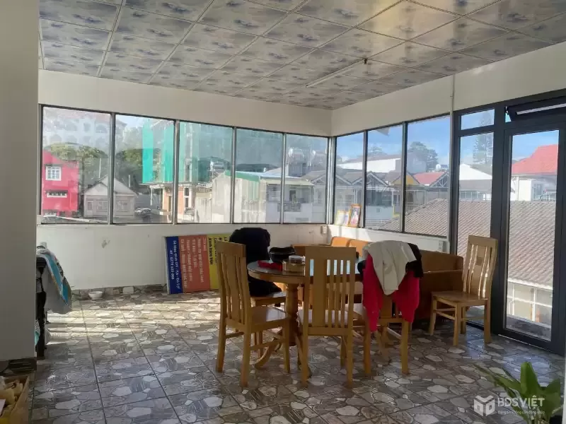 Cho thuê nhà mặt tiền đường Mạc Đĩnh Chi. P 4 tp đà lat