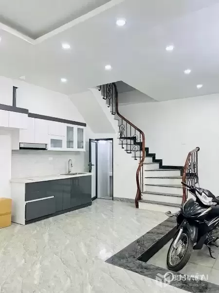 bán nhà đội cấn 45m x5 tầng MT 6m 10,6 tỷ sát phố,ngõ ô tô dừng đỗ