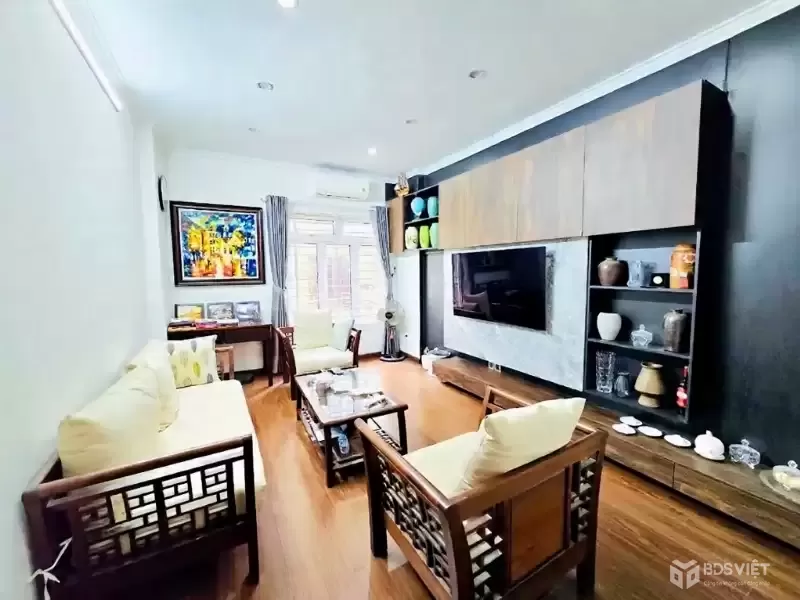 trích sài hồ tây 40m x6 tầng 14,8 tỷ dân xây 2 thoáng 40m ra hồ,view hồ,ngõ thông