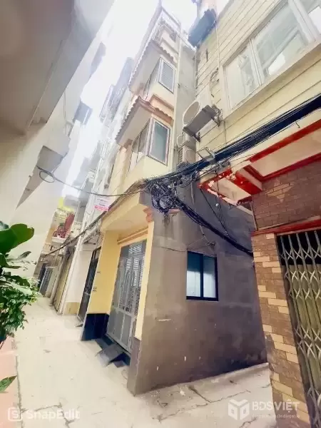 hoàng hoa thám DT 25m 6,9 tỷ lô góc 3 thoáng,dân xây,ngõ thông,ba gác tránh