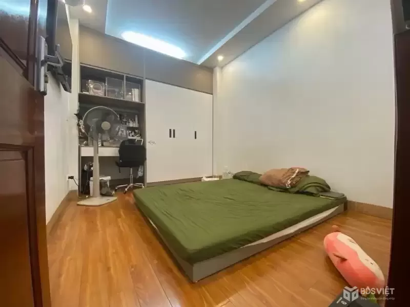 hoàng hoa thám DT 25m 6,9 tỷ lô góc 3 thoáng,dân xây,ngõ thông,ba gác tránh