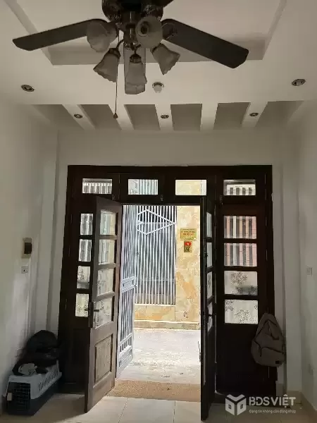 Bán nhà Tứ Liên Tây hồ , dọn vào ở ngay 4 tầng,  ngõ thông thoáng