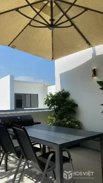 NHÀ PHỐ 80M2 - MẶT TIỀN DT826 - NHỈNH 4 TỶ - 20 ĐẾN PHÚT PHÚ MỸ HƯNG - 1 TRỆT 2 LẦU